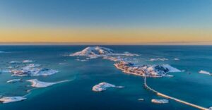 From Tromsø: Arctic Wildlife & Fjord Sightseeing Tour by Car - The Black Mercedes Ride: Why the Vehicle Matters in Winter