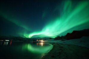 Northern lights photography tour - From Storgata to the fjords: the tour rhythm that keeps you in the hunt