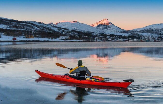 Symphony - Arctic Breeze, teamining up with nature. - Why a Tromsø aurora chase beats guessing from town