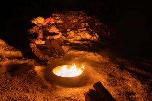 Tromsø: Aurora Tour with Photos, Campfire and Arctic Food - Pickup, timing, and what “up to 6–8 hours” really means