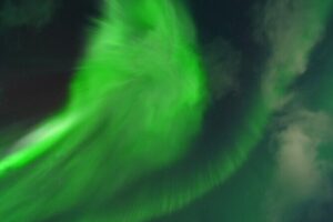 Tromsø: English/Spanish Aurora Pathfinder Tour with Photos - What’s included (and what you must bring yourself)