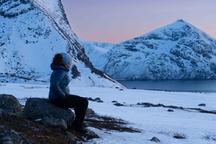 Tromsø: Fjords & Beaches Tour with Campfire and Arctic Food - Kvaløya fjords and beaches: what the day’s stops actually feel like