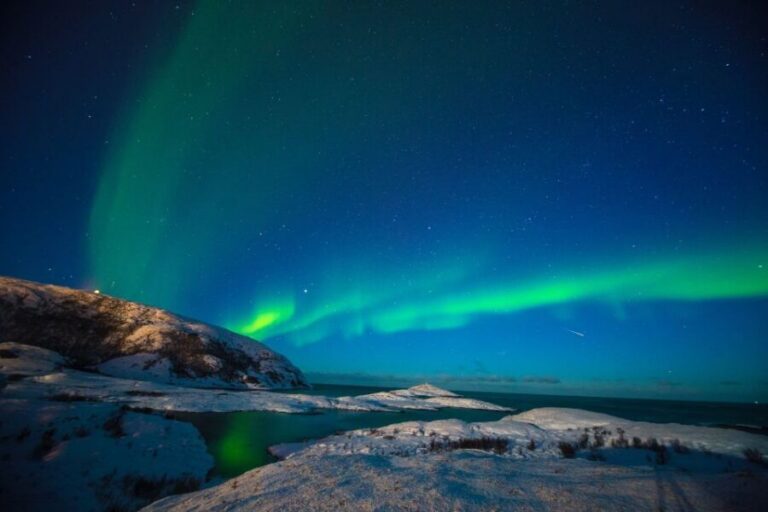 Tromso: Northern Lights Cable Car Excursion - Meeting at Tromsø Cathedral and getting to Kirkegata 7