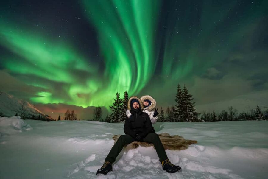 Tromsø: Northern Lights Tour with Professional Photographer - Tromsø Nights and the Northern Lights Challenge