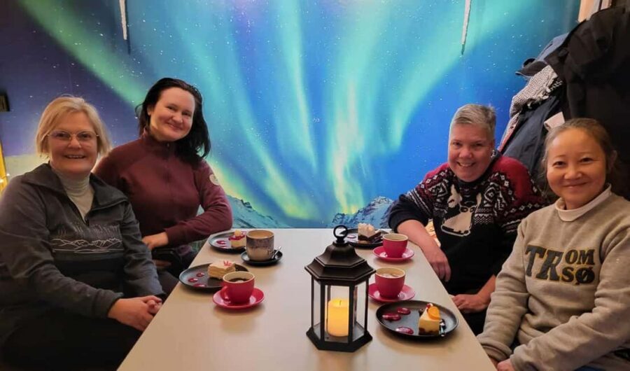 Tromsø Sweet Temptations tour: afternoon tea & chocolates - The café crawl part: tastes, yes, but also real food talk